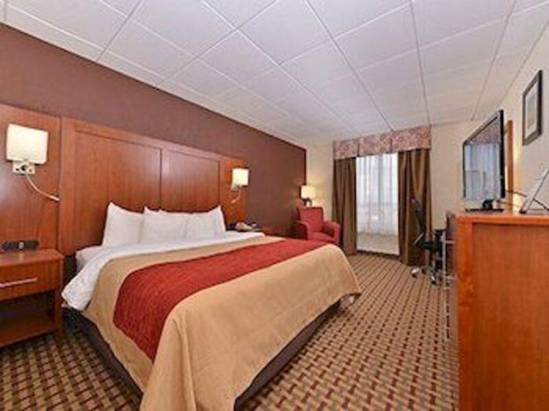Quality Inn And Suites Conference Center Ричмонд Экстерьер фото