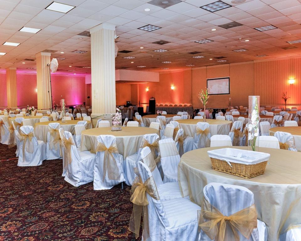 Quality Inn And Suites Conference Center Ричмонд Экстерьер фото