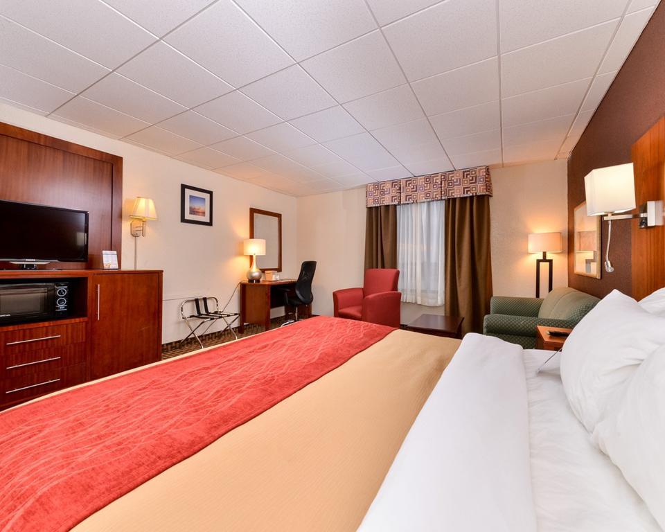 Quality Inn And Suites Conference Center Ричмонд Номер фото